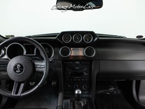 Used 2007 Ford Mustang Shelby GT500 RWD image 31