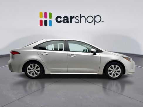 Used 2024 Toyota Corolla LE image 6