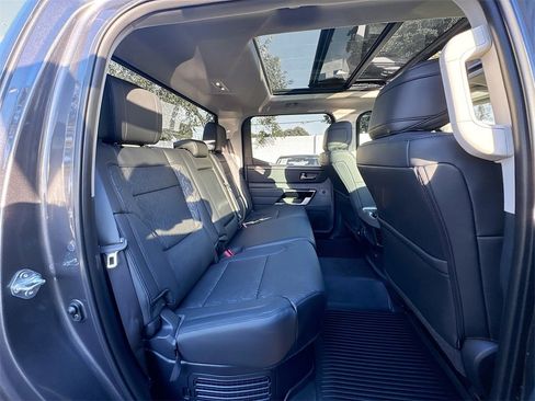 Used 2024 Toyota Tundra Limited image 28