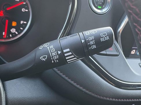 Used 2020 Chevrolet Blazer RS FWD image 22