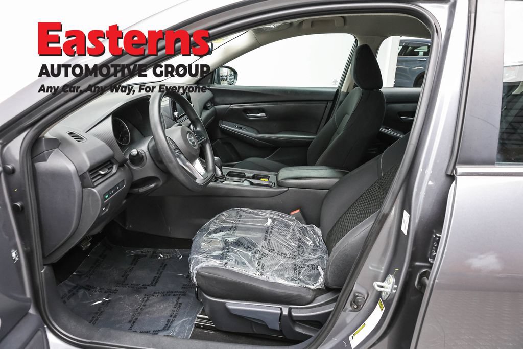 Used 2023 Nissan Sentra S FWD image 14