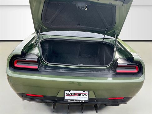 Used 2023 Dodge Challenger R/T w/ Plus Package image 26