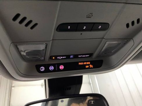 Used 2020 GMC Terrain SLT w/ Preferred Package image 37