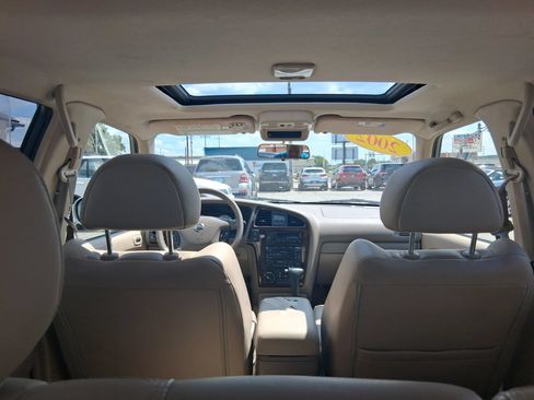 Used 2002 Nissan Pathfinder LE AWD/4WD image 10