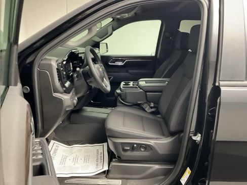 New 2026 Chevrolet Silverado 1500 LT w/ Z71 Off-Road Package AWD/4WD image 12