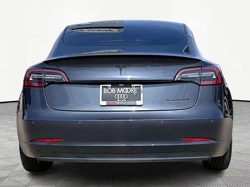 Used 2021 Tesla Model 3 Performance image 4