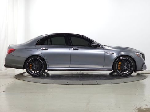Used 2019 Mercedes-Benz E 63 AMG S image 11