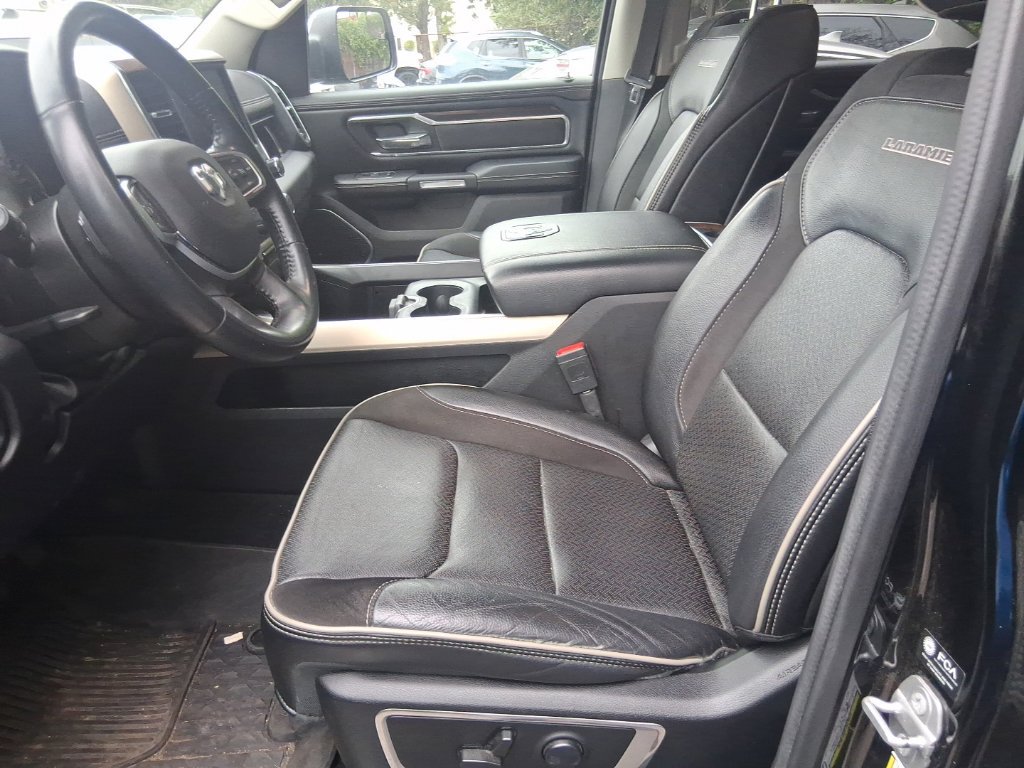 Used 2022 RAM 1500 Laramie AWD/4WD image 15