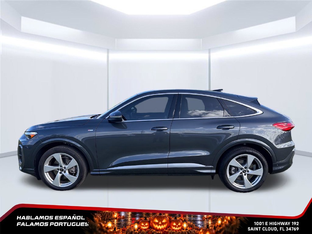 Used 2025 Audi Q5 Prestige AWD/4WD image 2