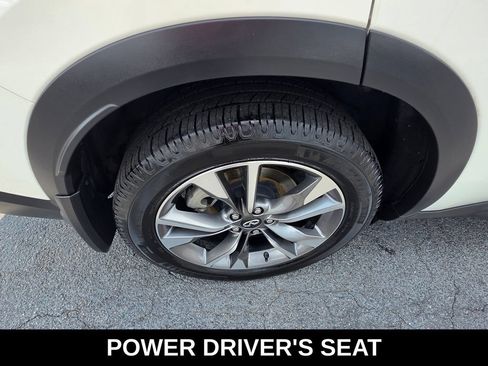 Used 2023 INFINITI QX60 Luxe w/ Performance Audio Package FWD image 10