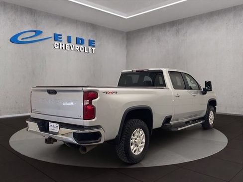 Used 2022 Chevrolet Silverado 3500 LT w/ Convenience Package AWD/4WD image 14