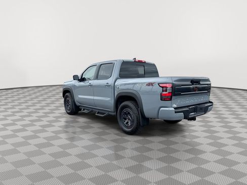 Certified 2025 Nissan Frontier PRO-4X w/ Pro Premium Package AWD/4WD image 8