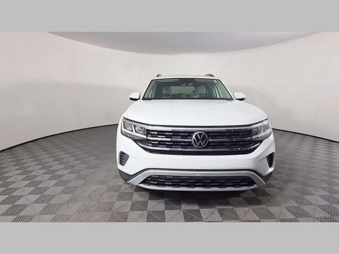 Used 2021 Volkswagen Atlas SE w/ Panoramic Sunroof Package FWD image 50