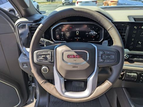 New 2026 GMC Sierra 1500 SLT w/ SLT Premium Plus Package AWD/4WD image 16