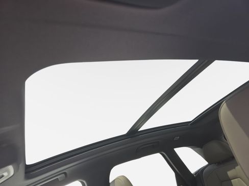 Certified 2025 Audi Q5 Premium w/ Premium Plus AWD/4WD image 19
