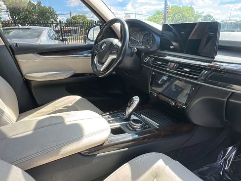 Used 2014 BMW X5 xDrive35i AWD/4WD image 18