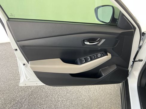 Used 2023 Honda Accord LX image 12