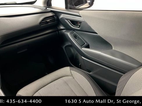 Used 2024 Subaru Crosstrek 2.0i Premium image 10