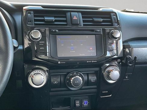 Used 2019 Toyota 4Runner TRD Off-Road Premium image 9