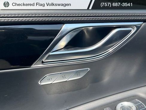 Used 2025 Genesis GV80 2.5T Standard AWD/4WD image 15