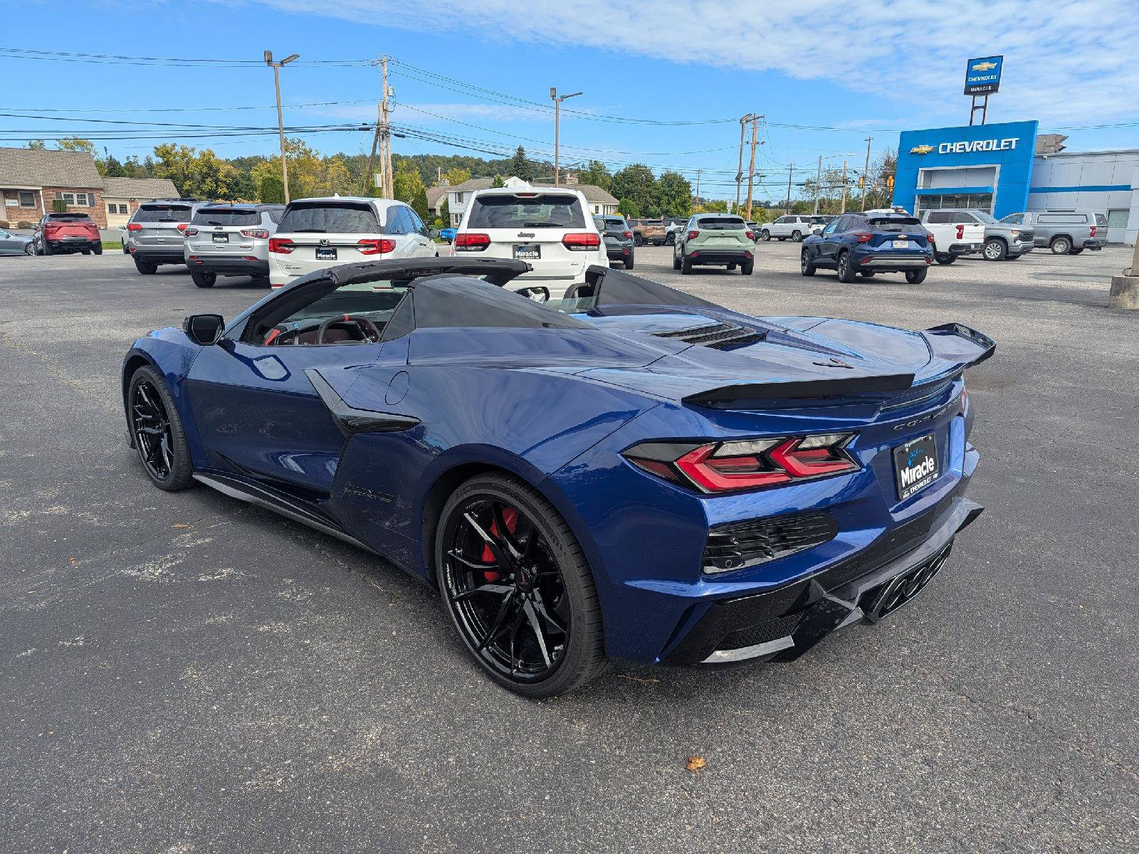 New 2027 Chevrolet Corvette Grand Sport w/ Battery Protection Package RWD image 34