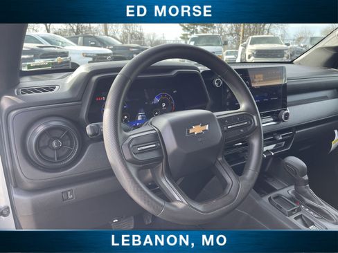 Used 2024 Chevrolet Colorado W/T image 32