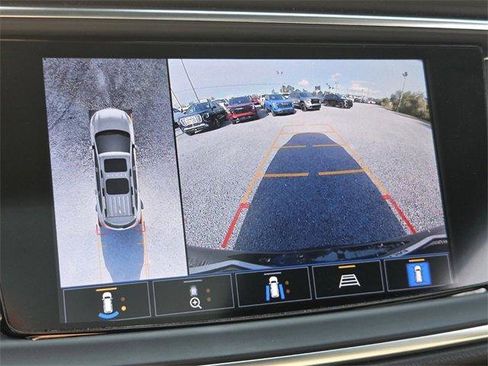 Certified 2023 Buick Enclave Avenir w/ Avenir Technology Package image 24