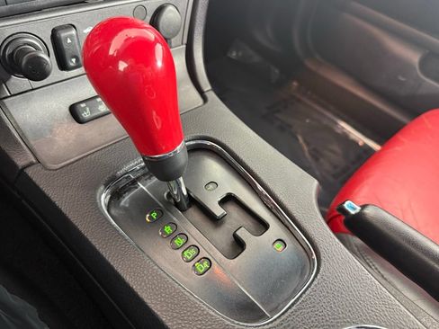 Used 2003 Ford Thunderbird RWD image 32