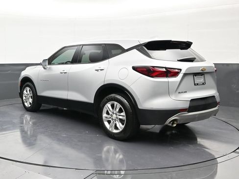 Used 2020 Chevrolet Blazer LT FWD image 3