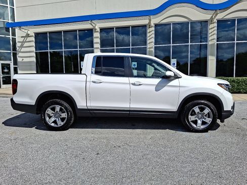 Used 2025 Honda Ridgeline RTL image 7