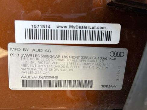 Used 2014 Audi S8 AWD/4WD image 31