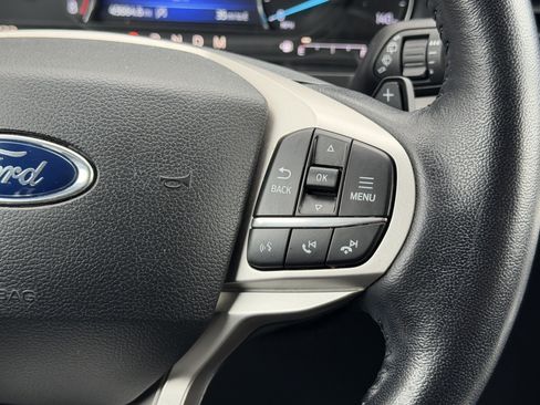 Used 2021 Ford Explorer XLT w/ Class III Trailer Tow Package image 33