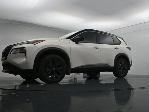 Used 2023 Nissan Rogue SV w/ SV Premium B Package AWD/4WD image 20