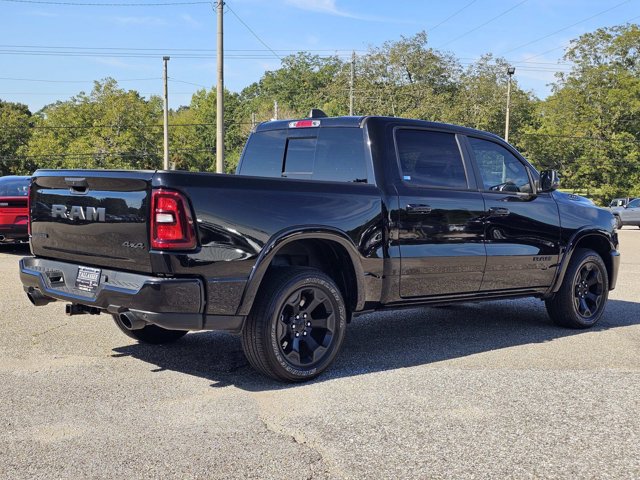 Used 2025 RAM 1500 Big Horn AWD/4WD image 9