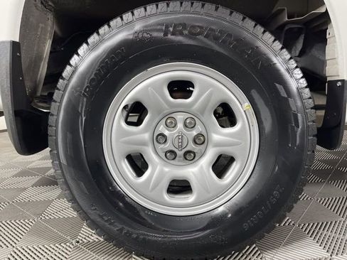 Used 2024 Nissan Frontier S image 16