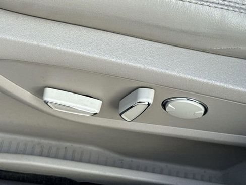 Certified 2022 Lincoln Nautilus Reserve w/ Equipment Group 202A image 34