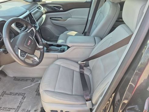 Used 2017 GMC Acadia SLT FWD image 12