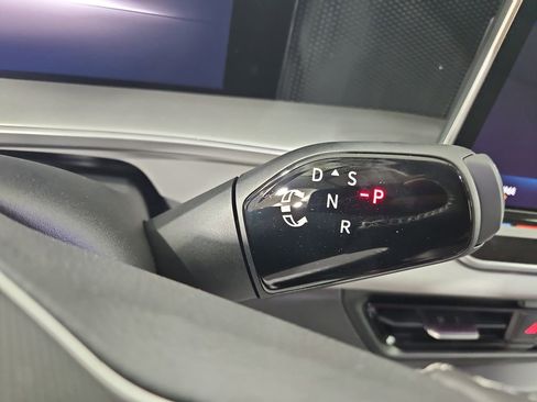 New 2026 Volkswagen Tiguan SE AWD/4WD image 22