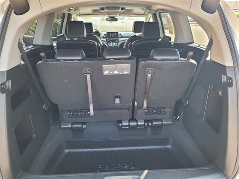 Certified 2023 Honda Odyssey Touring image 30