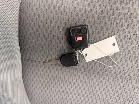 Used 2011 Ford F150 XLT w/ XLT Convenience Pkg RWD image 34