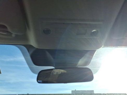 New 2026 Nissan Kicks SV image 25