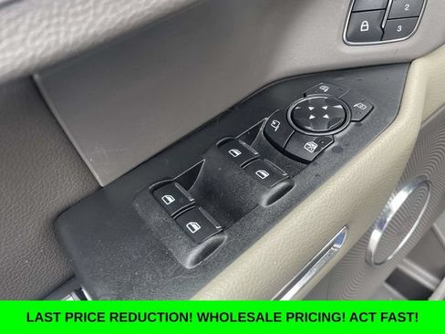 Certified 2021 Ford Expedition XLT RWD image 18