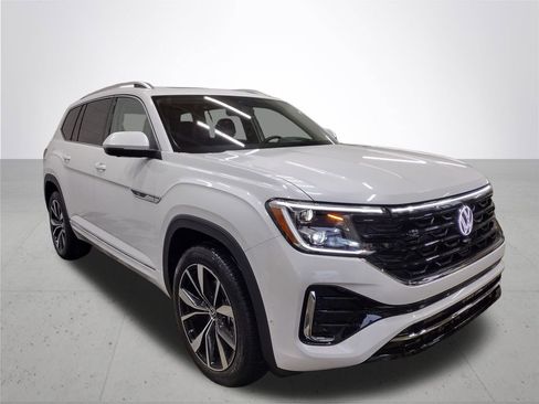 New 2026 Volkswagen Atlas SEL Premium R-Line AWD/4WD image 4