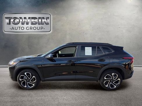 Used 2025 Chevrolet Trax RS w/ Driver Confidence Package FWD image 7