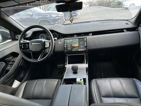 Used 2024 Land Rover Range Rover Evoque Dynamic SE image 8