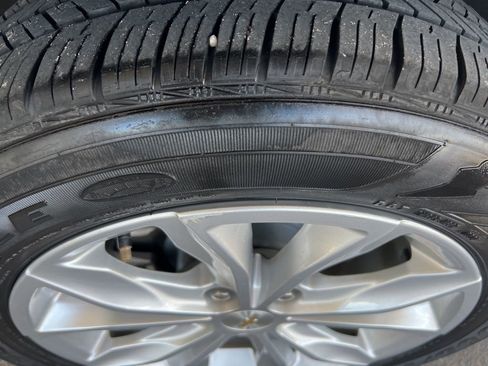 Used 2024 Chevrolet Malibu LT image 26