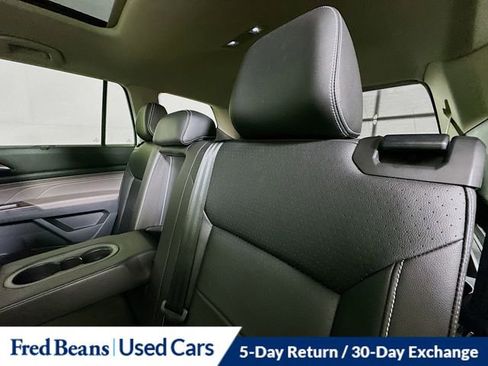 Used 2023 Volkswagen Atlas SE image 24