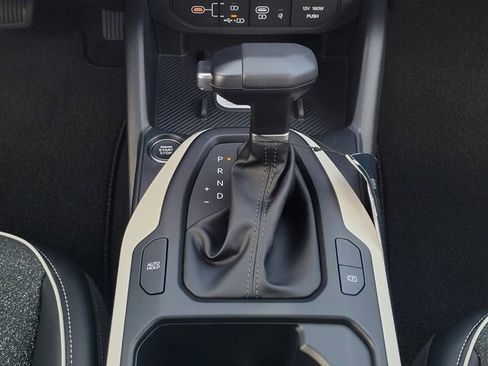 New 2025 Kia K4 GT-Line Turbo w/ GT-Line Sunroof Package FWD image 19