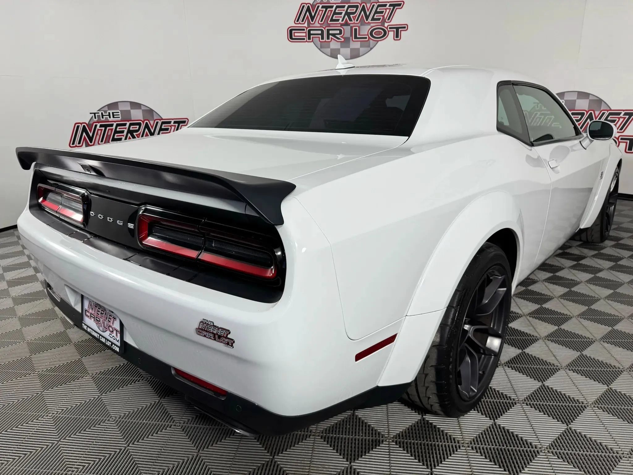 Used 2021 Dodge Challenger R/T Scat Pack RWD image 27