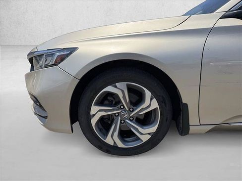 Used 2020 Honda Accord EX-L image 17